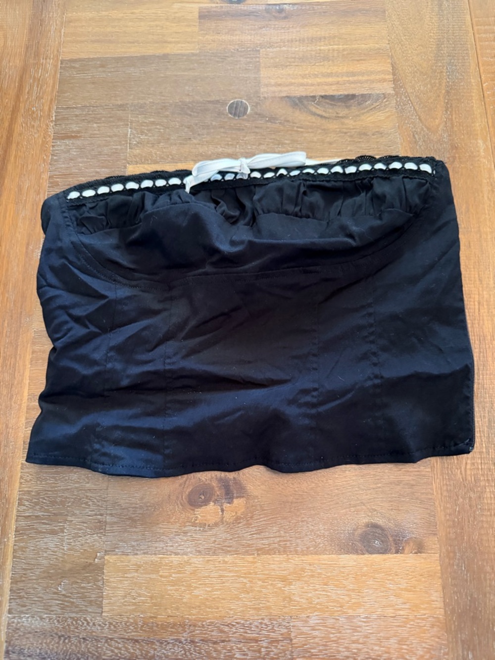 G by Guess Black Bandeau Top with Interior Logo Tag